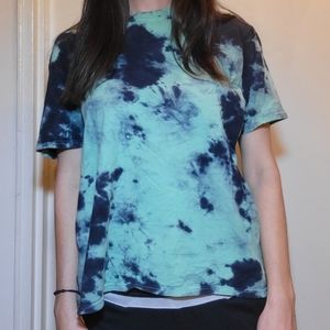 Buzz Off Medium Green/Black Tie Dye